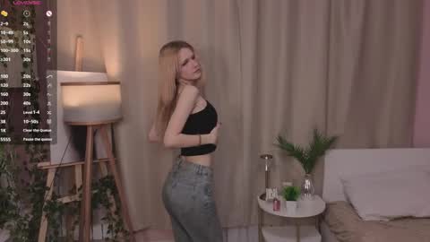 nannetteterrill online show from 04.15.26