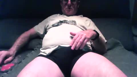 nano22968832 online show from 04.01.26