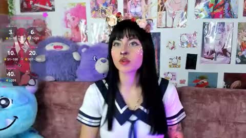 Naoko online show from 10.26.25