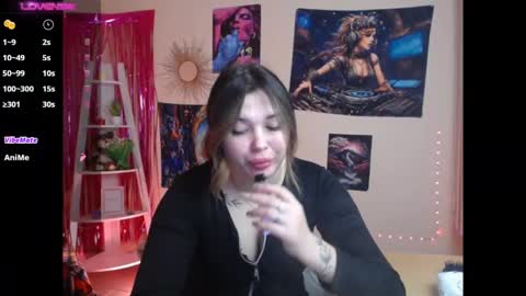 Naomy online show from 12.18.24