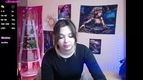 Naomy online show from 12.25.24