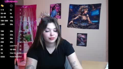 Naomy online show from 12.28.24