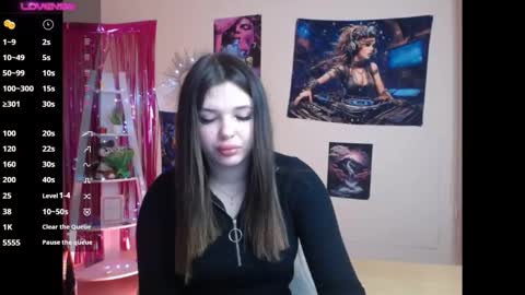 Naomy online show from 01.02.25