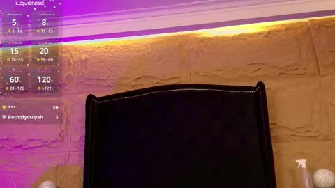 Naomi online show from 10.18.25