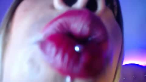 Snapshot of naomi_shayk chatting on 06.05.26 naomi_shayk online show from 06.05.26