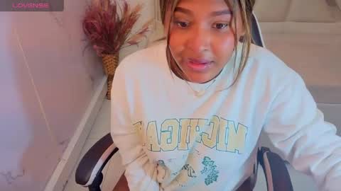 Naomi  online show from 05.28.26