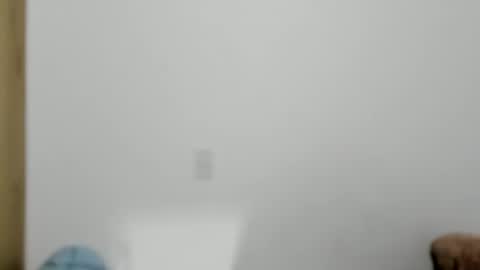 Naomi Moore online show from 04.07.26