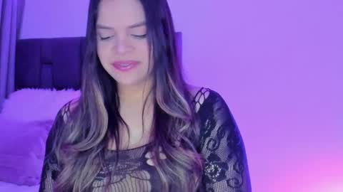 Snapshot of naomipalmer_ chatting on 10.31.25 Naomi online show from 10.31.25