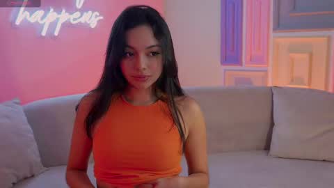 Snapshot of naomisainz chatting on 03.07.25 Naomi online show from 03.07.25