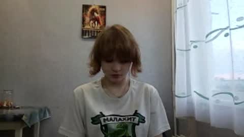 Snapshot of naomisanchious chatting on 06.13.26 Naya online show from 06.13.26