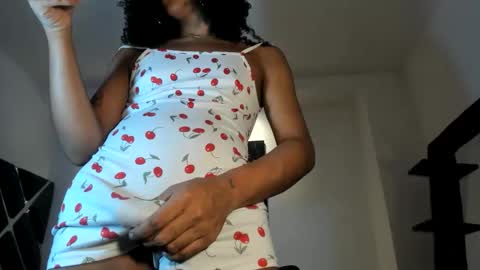 naomiwildburn online show from 11.05.25