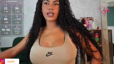 Snapshot of naomixjones1 chatting on 02.11.26 Naomi online show from 02.11.26