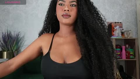 Snapshot of naomixjones1 chatting on 04.10.26 Naomi online show from 04.10.26