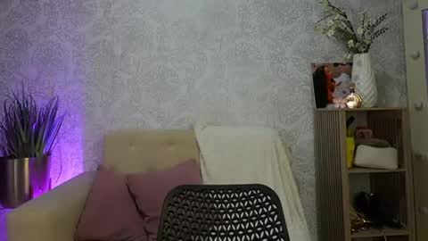 Snapshot of naomixjones1 chatting on 05.23.26 Naomi online show from 05.23.26
