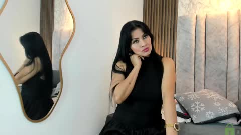 Snapshot of naomy_smithx chatting on 03.08.25 Naomy Smith online show from 03.08.25