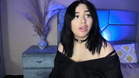 Naomy online show from 04.16.26