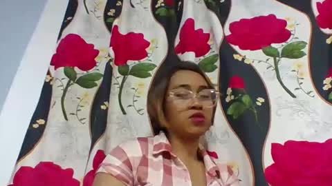 Snapshot of narindra884634 chatting on 03.15.26 narindra884634 online show from 03.15.26