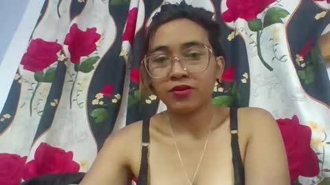 Snapshot of narindra884634 chatting on 04.29.26 narindra884634 online show from 04.29.26
