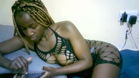 Marie online show from 09.14.25