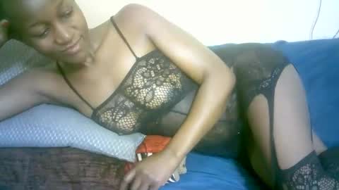 Marie online show from 10.10.25