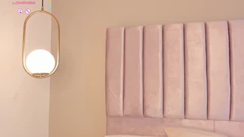 Snapshot of nastyalvanova chatting on 02.13.25 Deisy online show from 02.13.25