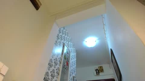 CATHERINE online show from 12.01.25