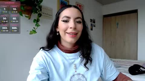 Paula Alejandra online show from 10.16.25