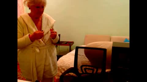 natali online show from 09.21.25