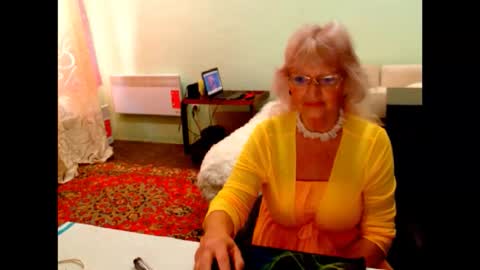 natali online show from 10.29.25