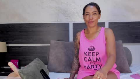 Snapshot of natalia_cruzz chatting on 07.14.26 Nata online show from 07.14.26