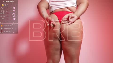 Snapshot of natalia_curvy1 chatting on 02.11.25 Nathalia online show from 02.11.25