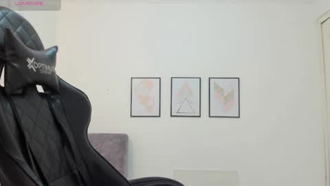 Nathalia online show from 04.07.26