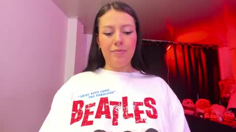 Snapshot of nataliasweet98 chatting on 06.19.26 Natalia online show from 06.19.26