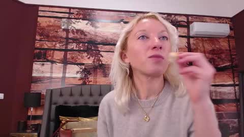 Natalie online show from 12.16.25