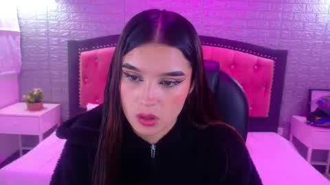 natalie  online show from 01.06.26