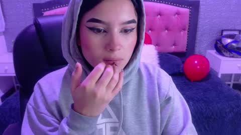 natalie  online show from 02.17.26