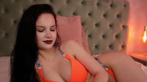 Natalie online show from 06.25.26