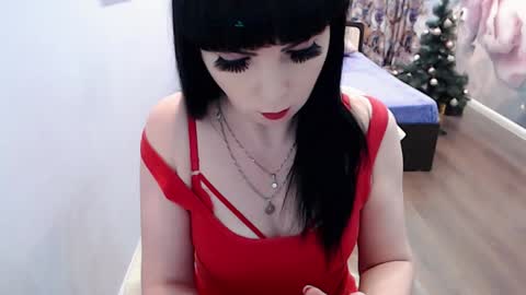 natalyaberd online show from 12.18.24