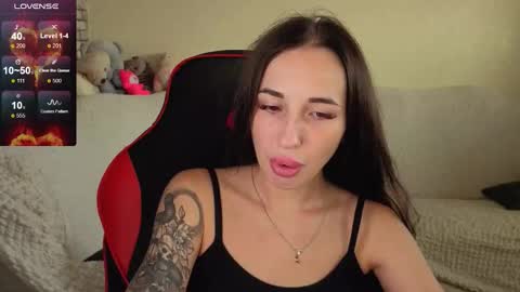 Nataly online show from 11.18.25