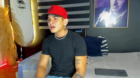 Snapshot of natan_77 chatting on 02.24.25 natan_77 online show from 02.24.25