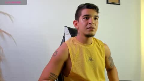 Snapshot of natan_77 chatting on 11.02.25 natan_77 online show from 11.02.25