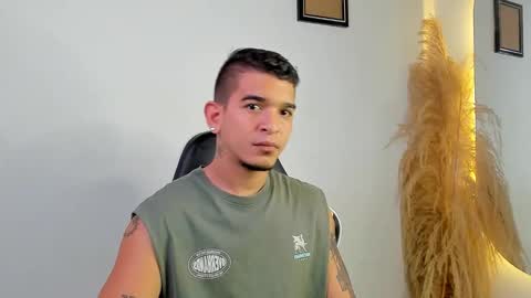 Snapshot of natan_77 chatting on 11.19.25 natan_77 online show from 11.19.25