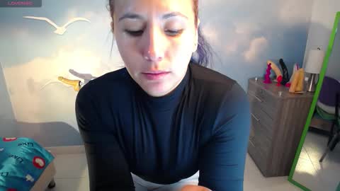 Snapshot of natasha_bernett chatting on 09.10.25 Natasha Bernett online show from 09.10.25