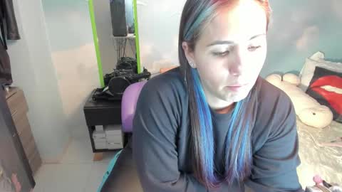 Snapshot of natasha_bernett chatting on 10.03.25 Natasha Bernett online show from 10.03.25