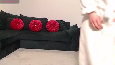 Naty  online show from 03.17.26