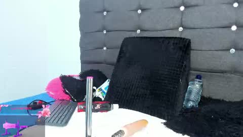 Snapshot of natasha_cute01 chatting on 07.07.26 natasha_cute01 online show from 07.07.26