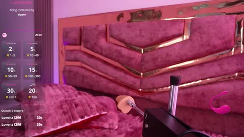 Natasha Vesper  online show from 11.29.25