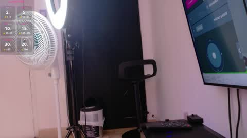 natashaa_bluer online show from 06.04.26