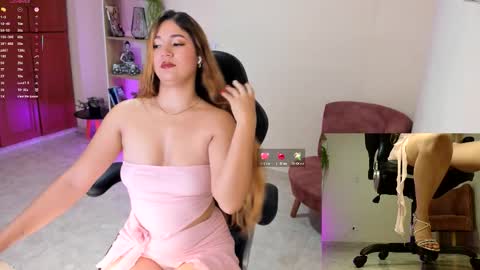 NATHALIE online show from 11.24.25