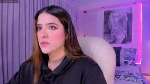 NATHALIE online show from 02.25.26